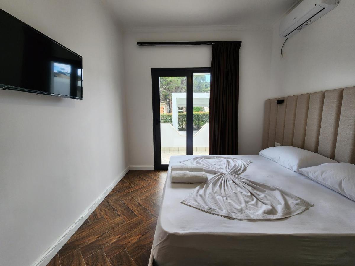 Villa Ax Mirage Vlorë Exterior foto